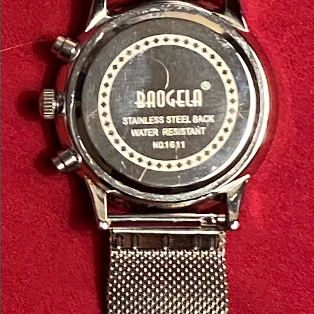 BAOGELA Gold and Silver Watch with Mesh Band 45 mil fixed - Picture 4 of 8